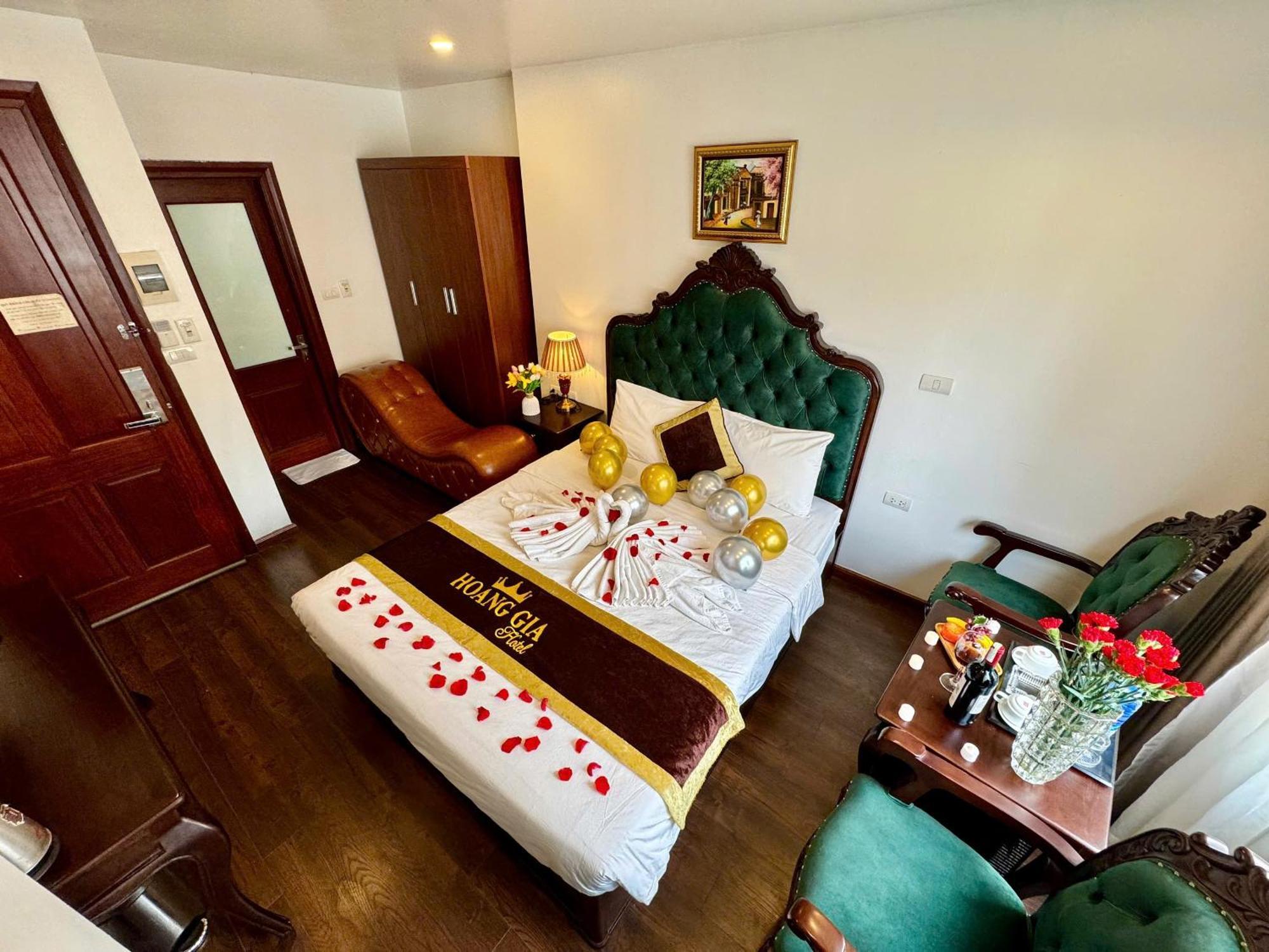 Hoang Gia Hotel Nhan Hoa, Hanoi